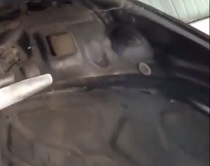 Vệ sinh máy móc, nội thất ô tô bằng CO2